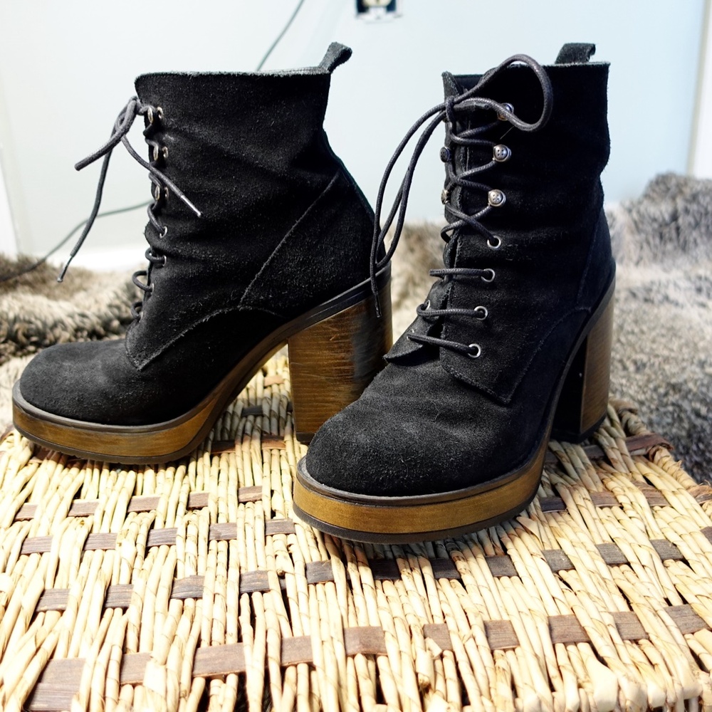 LIQUIDATING Shellys London Suede and Leather Platform Boots